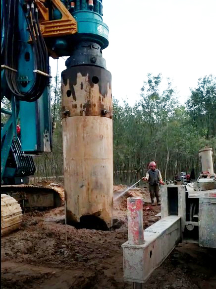 本钱节约几百万，，，，这台旋挖是我的摇钱树