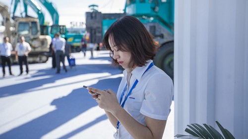 9001cc金沙以诚为本智能酷帅曾大虾，，，，，一大波美图带你亲临北京BICES展