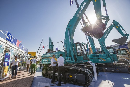 9001cc金沙以诚为本智能酷帅曾大虾，，，，，一大波美图带你亲临北京BICES展