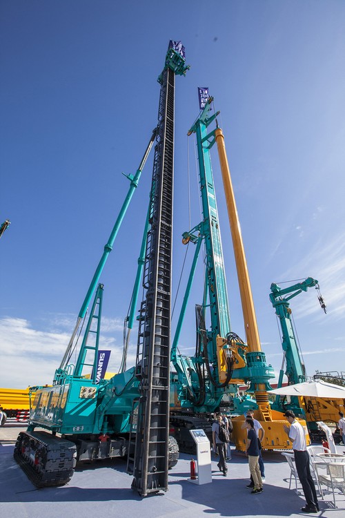 9001cc金沙以诚为本智能酷帅曾大虾，，，，，一大波美图带你亲临北京BICES展