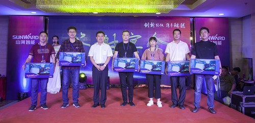 9001cc金沙以诚为本智能酷帅曾大虾，，，，，一大波美图带你亲临北京BICES展