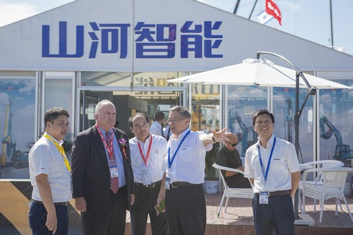 9001cc金沙以诚为本智能酷帅曾大虾，，，，，一大波美图带你亲临北京BICES展