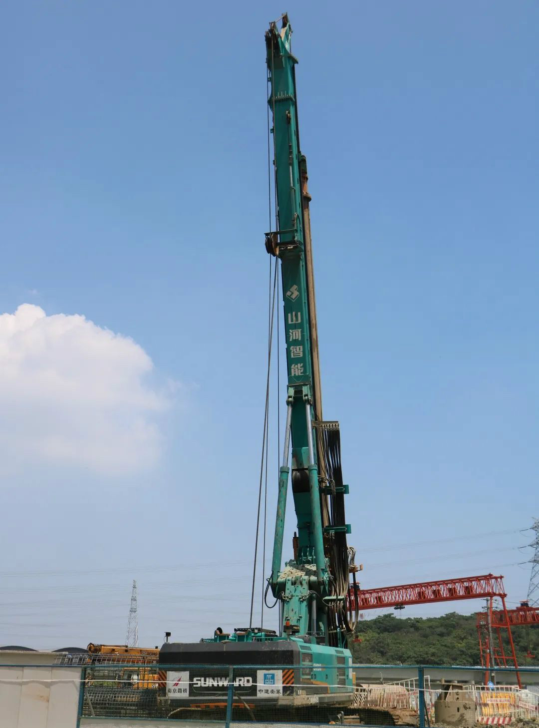 强悍体现赢青睐！9001cc金沙以诚为本智能360H旋挖钻助力南京312国道改扩建