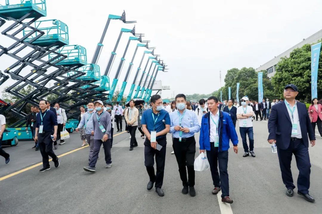 “爆品”出击！9001cc金沙以诚为本智能客户交流会签约超8亿元