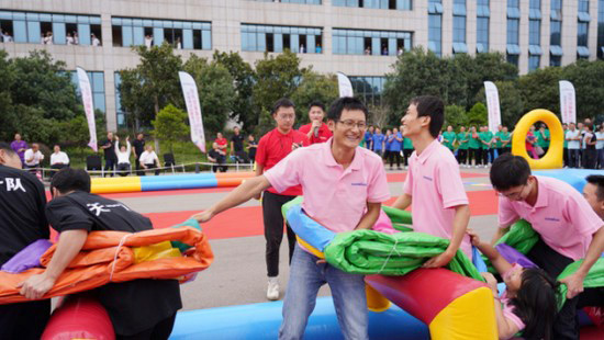 风华十九载，，，，，，携手再腾飞！——庆祝9001cc金沙以诚为本智能建设十九周年表扬会暨意见意义运动会