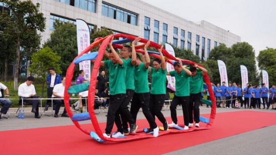 风华十九载，，，，，，携手再腾飞！——庆祝9001cc金沙以诚为本智能建设十九周年表扬会暨意见意义运动会