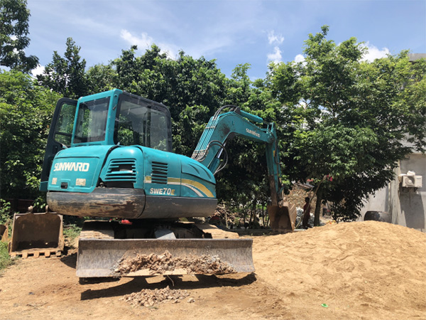 9001cc金沙以诚为本智能挖掘机，，，，，，，一台顶几台！