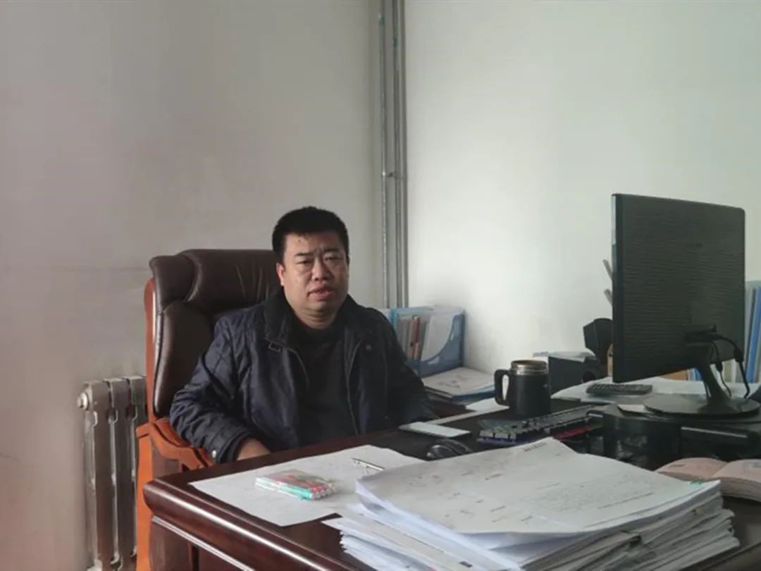 金戈铁马工程路 风雨无阻选9001cc金沙以诚为本