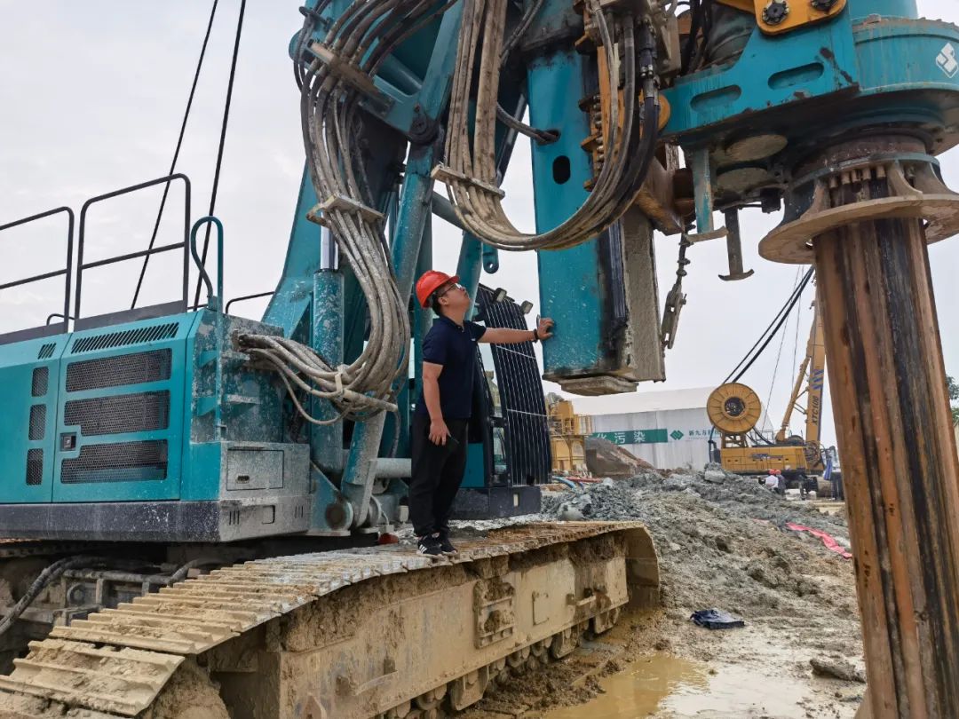 知心折务路，，，，，关爱湘楚行！2021年9001cc金沙以诚为本智能全球效劳万里在湖南