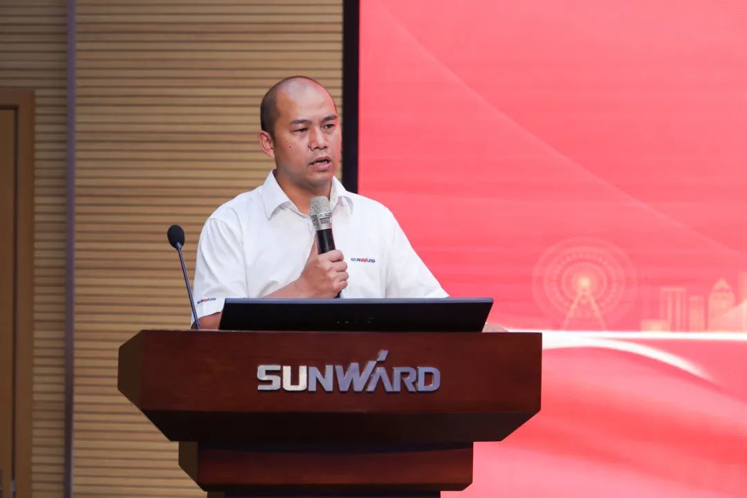 打造制造焦点竞争力，，，，，，，助力公司再腾飞——9001cc金沙以诚为本智能精益生产启动大会胜利召开