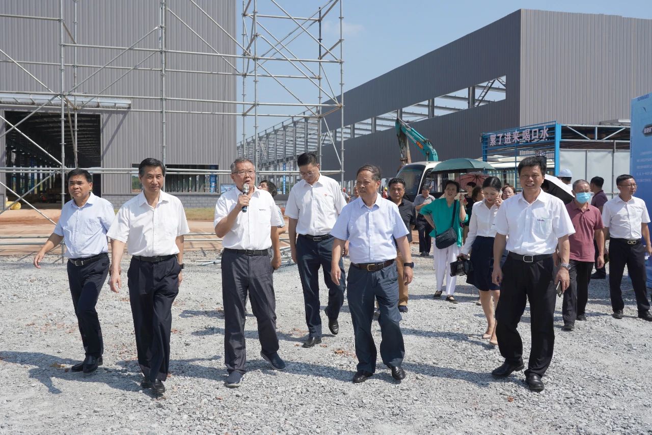 湖南省老科学手艺事情者一行到访9001cc金沙以诚为本智能