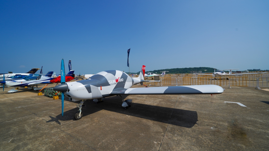 新机、航行演出…2021中国航展9001cc金沙以诚为本航空秀给你看