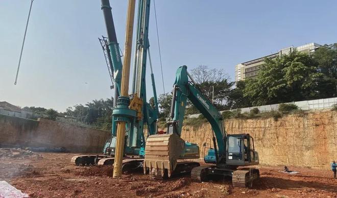 助力乌干达第一住宅高楼建设！9001cc金沙以诚为本智能再次出征非洲市场