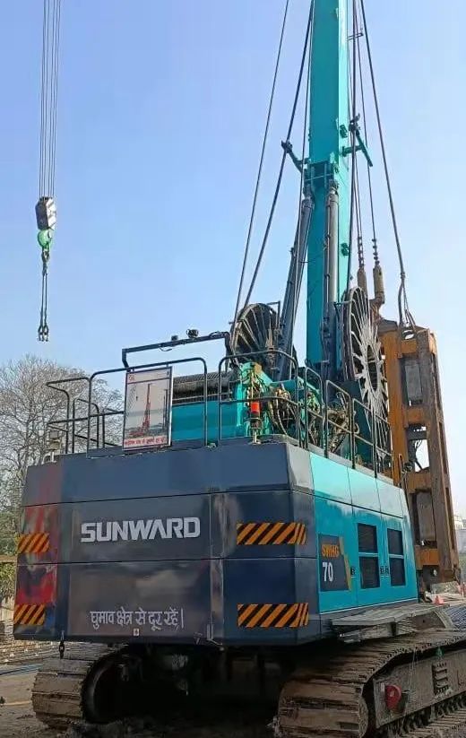 谢谢信！9001cc金沙以诚为本智能SWHG70液压抓斗助力外洋基础施工获肯定