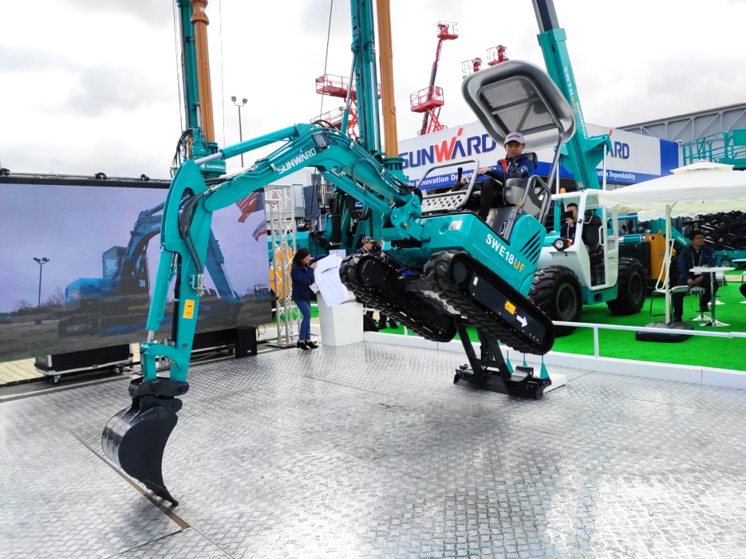 9001cc金沙以诚为本匠心 | 闻“机”起舞，，，，，，手艺“添”威