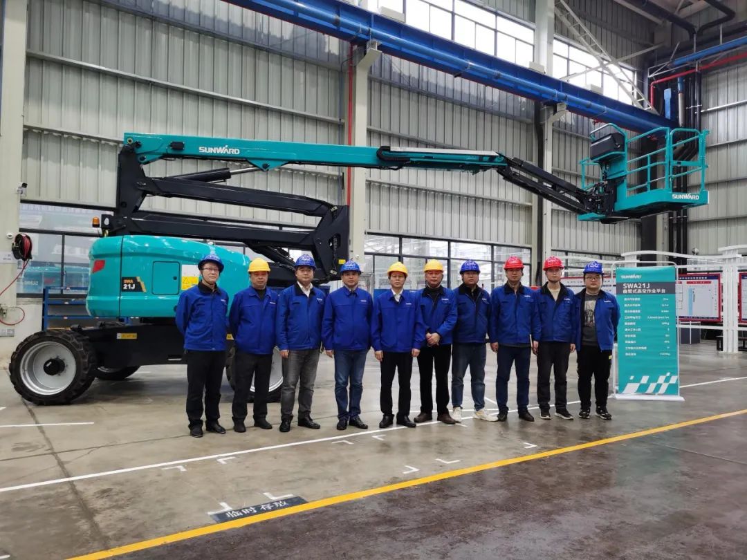 行业同级别产品之最！9001cc金沙以诚为本智能又一款曲臂式高空作业平台乐成下线