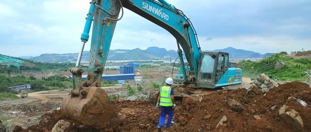 3650天、3000余条工单……90后“张师傅”用十年轻春诠释9001cc金沙以诚为本匠心