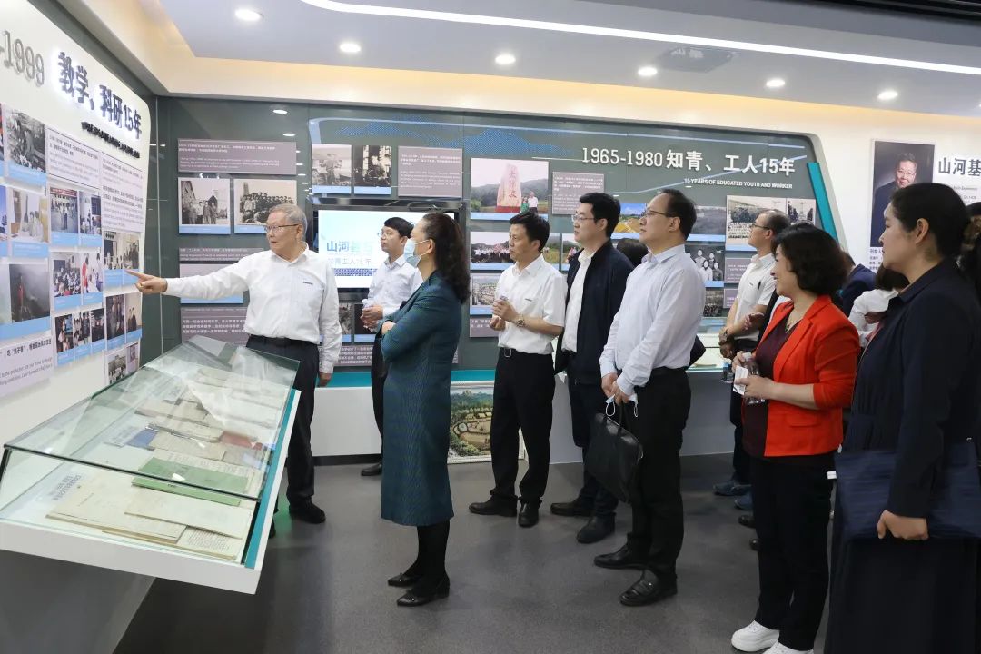 深化产学研相助！中南大学校长、中国工程院院士田红旗率团造访9001cc金沙以诚为本智能