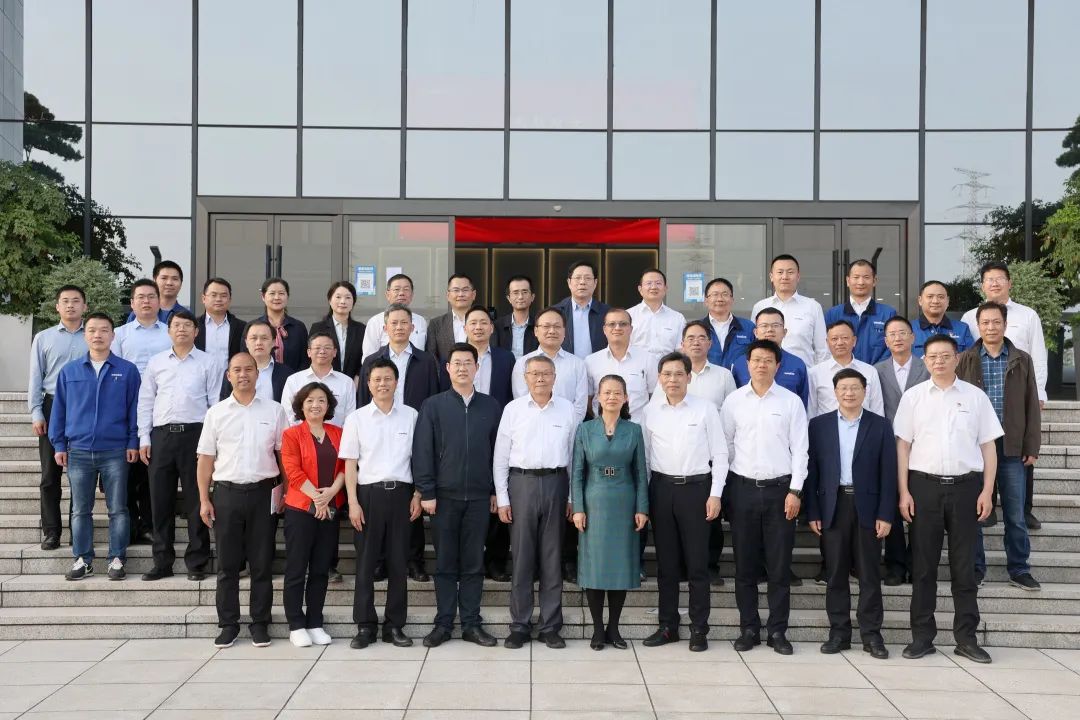 深化产学研相助！中南大学校长、中国工程院院士田红旗率团造访9001cc金沙以诚为本智能