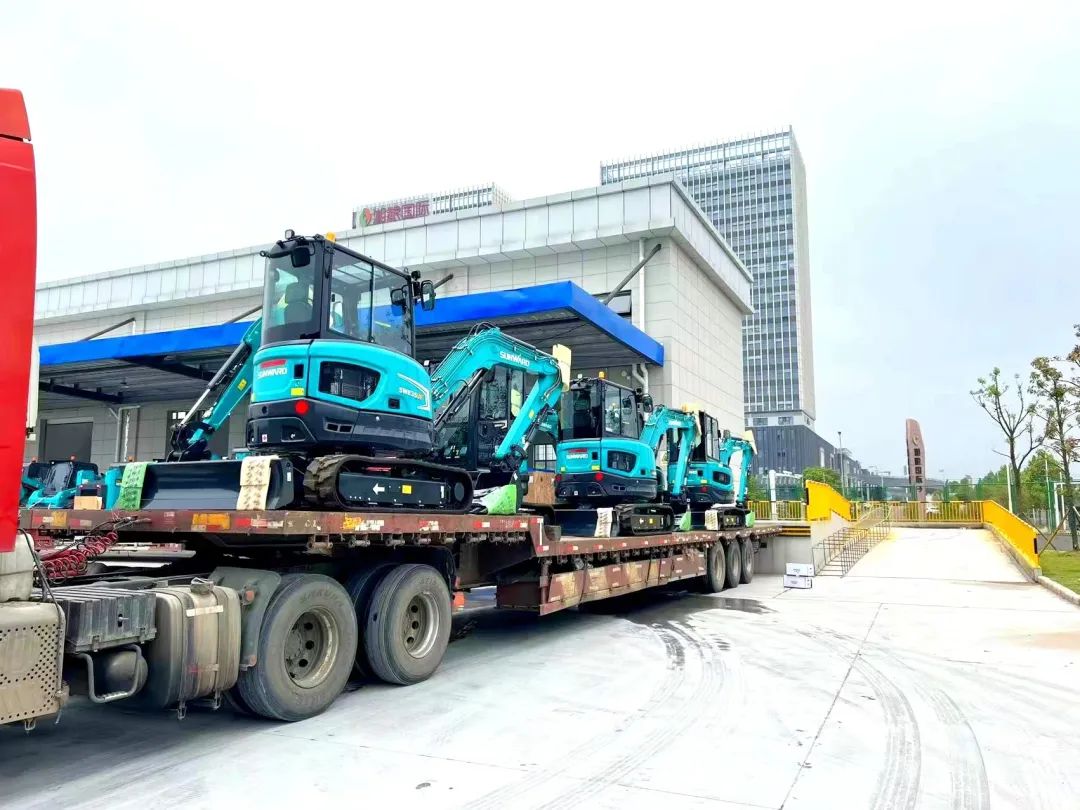 一连进军国际市场。。。≈信钒嗔校ǔど常9001cc金沙以诚为本智能专列乐成首发