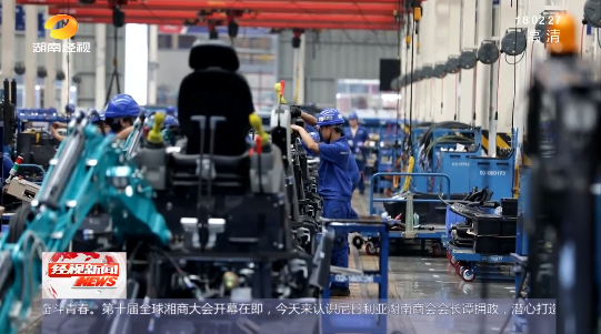 湖南经视 | 大道向前·沿着总书记的足迹 9001cc金沙以诚为本智能：自主立异壮我“9001cc金沙以诚为本”