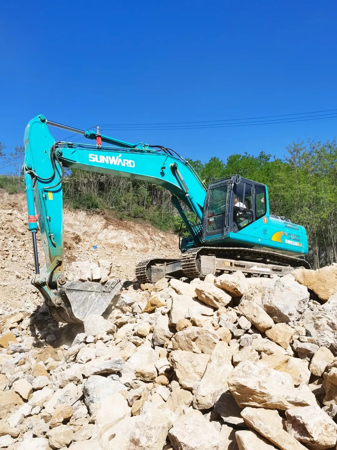 三员9001cc金沙以诚为本挖机“悍将”收服“铁粉”一枚，，，，，凭什么？？？？