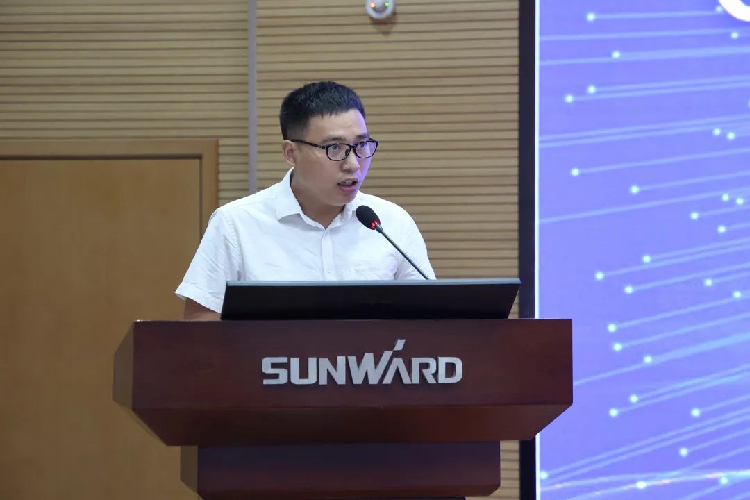 立异引领，，，，，，，，智造未来！“2022院士专家长沙行”高端装备高质量生长钻研会盛大举行