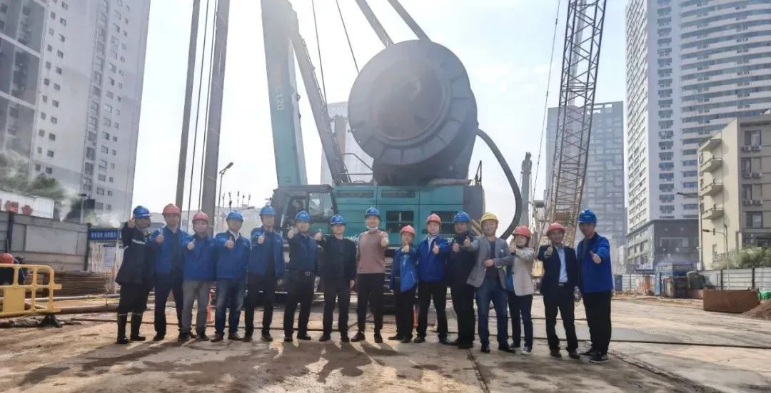 首战创佳绩！9001cc金沙以诚为本智能双轮铣槽机助建长沙地铁7号线