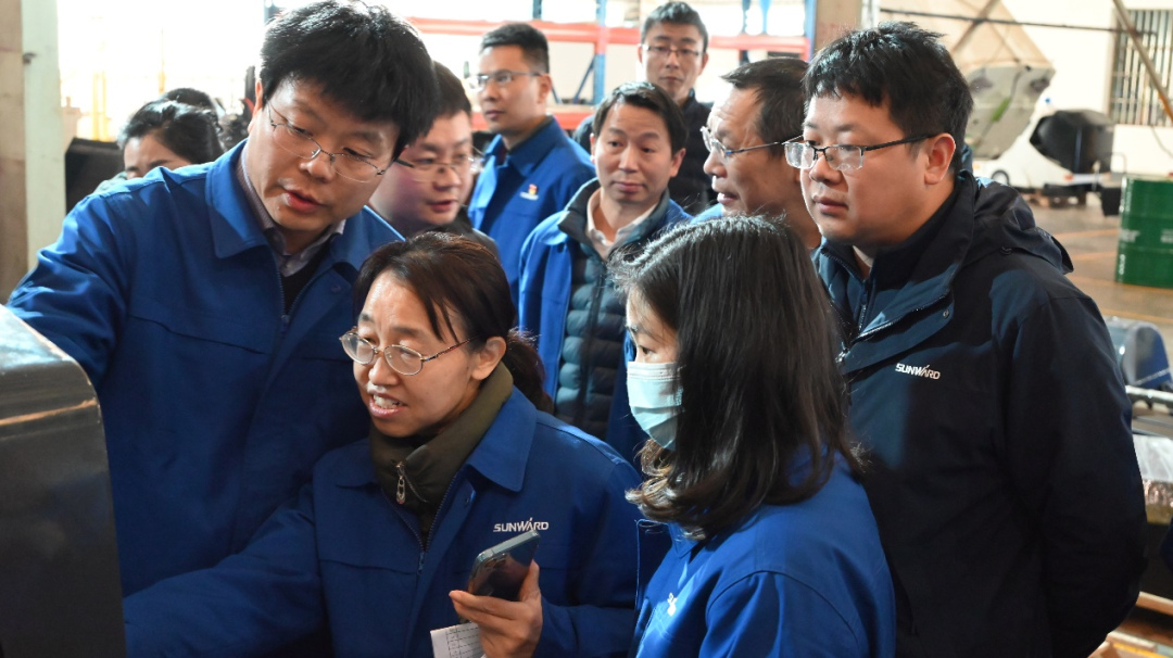 破拆应急，，，智能继续！9001cc金沙以诚为本特装SWR280DE破拆机械人下线交付