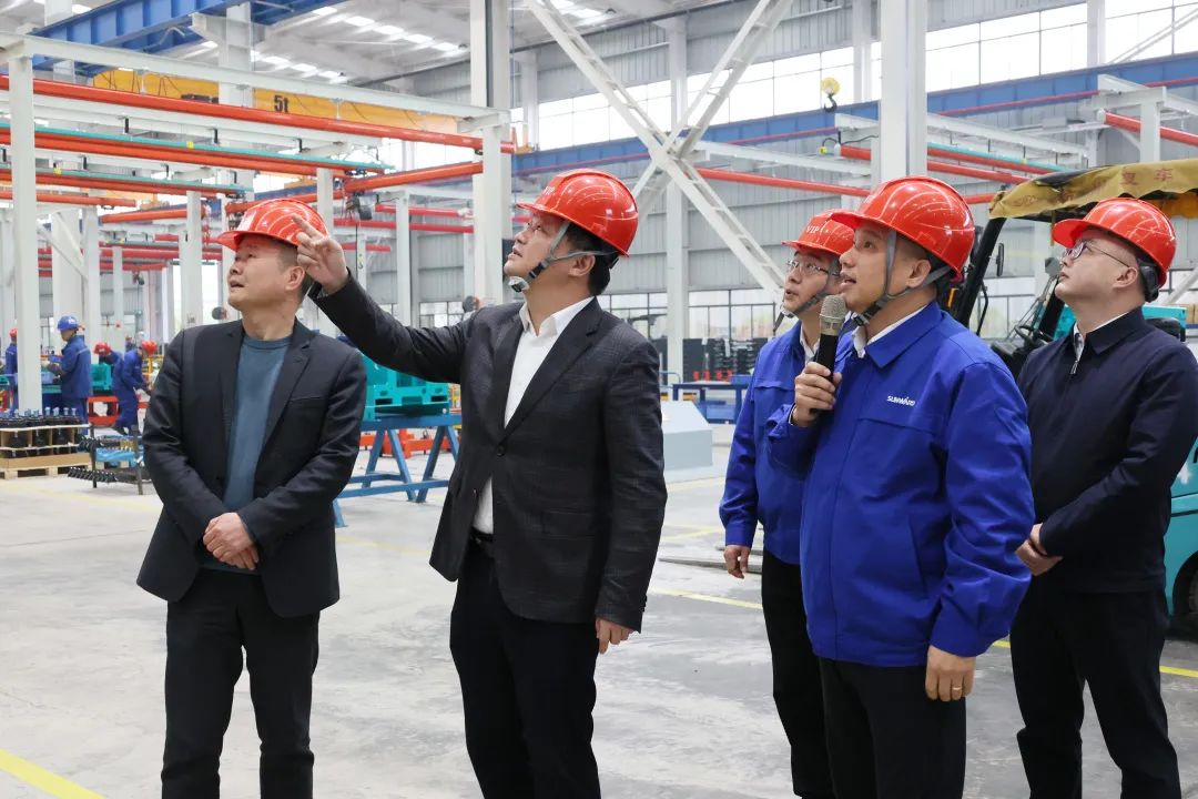 付旭明慰问9001cc金沙以诚为本智能市三八红旗头并督导清静生产事情