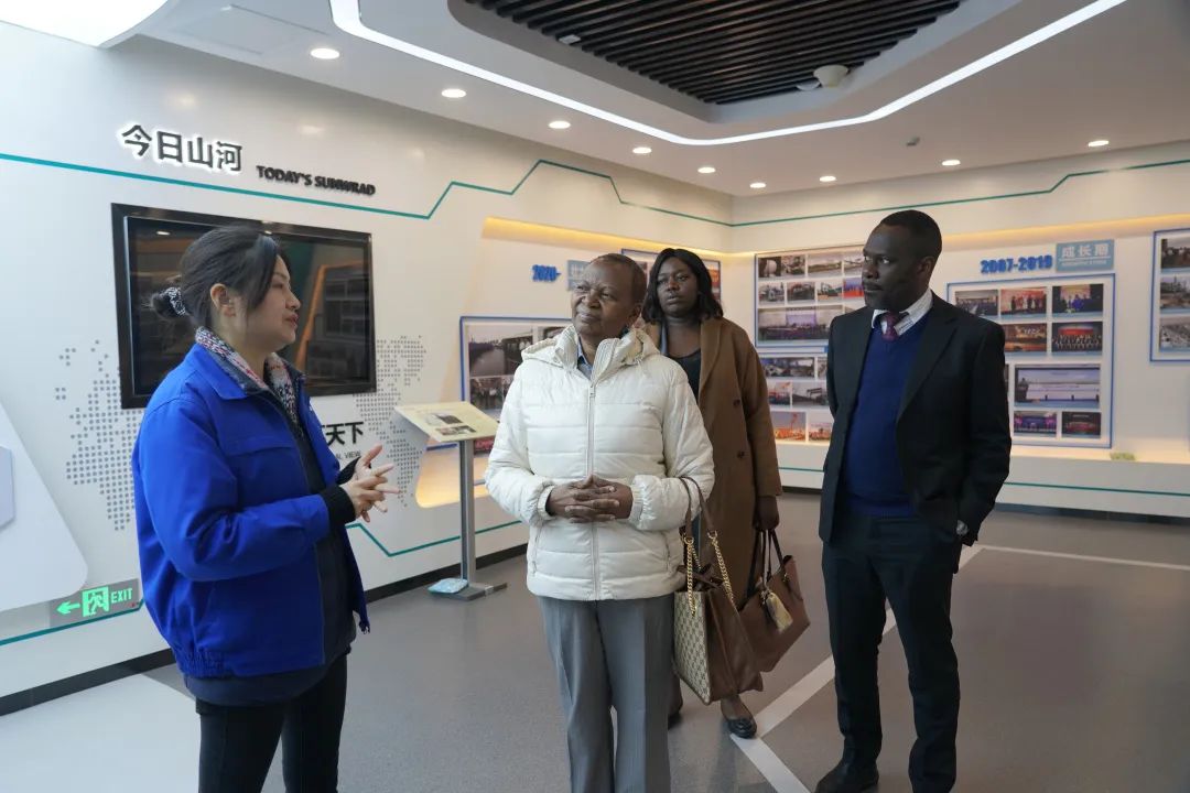 乌干达驻华大使到访9001cc金沙以诚为本智能