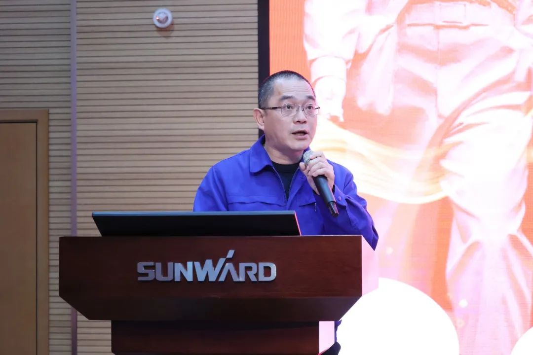 2023年“雷锋传人?长沙模范”巡讲走进9001cc金沙以诚为本智能