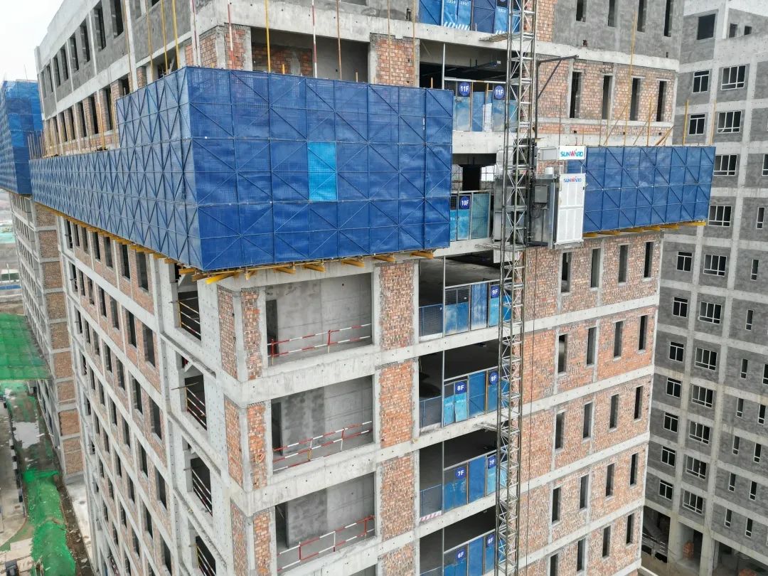 郁勃西北！9001cc金沙以诚为本江麓修建起重机械助建西安都会经济圈