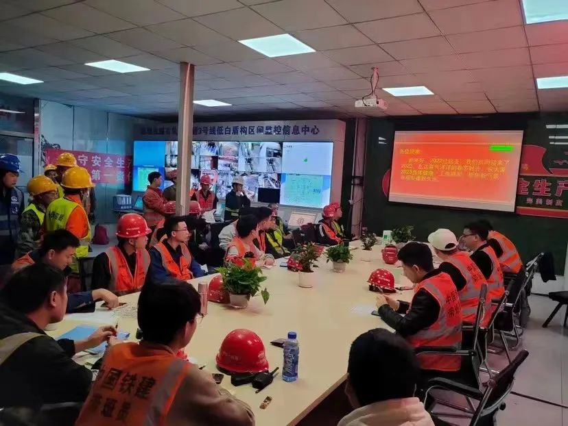 最新希望！中铁9001cc金沙以诚为本深圳地铁3号线低-白盾构区间左线顺遂意会