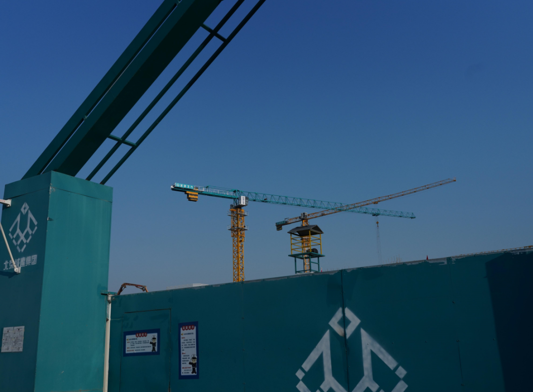 赶进度、抢节点！9001cc金沙以诚为本江麓助力北京市属重点项目建设