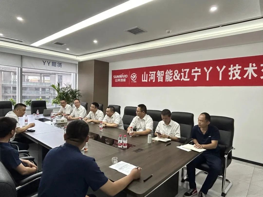 谛听客户心声！9001cc金沙以诚为本智能高空机械“效劳万里行”走进东北