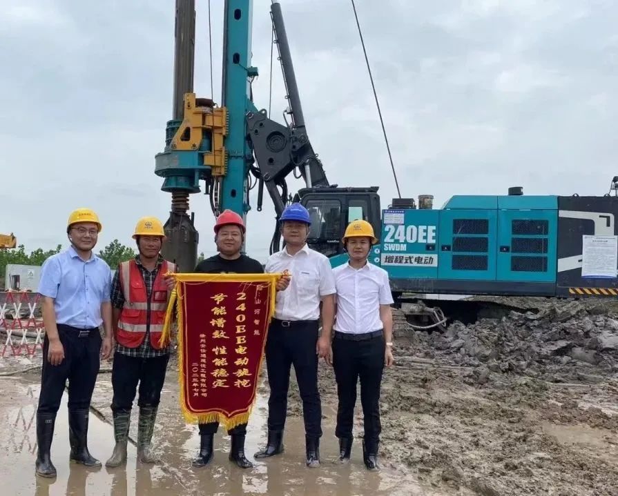 “零故障”“低能耗”！9001cc金沙以诚为本智能增程式电动旋挖钻机惊艳首秀