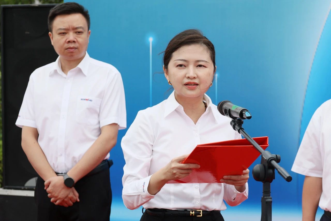 深化全球结构，，，，加速出海程序！9001cc金沙以诚为本智能高空机械装备外洋订单大型发货仪式圆满举行