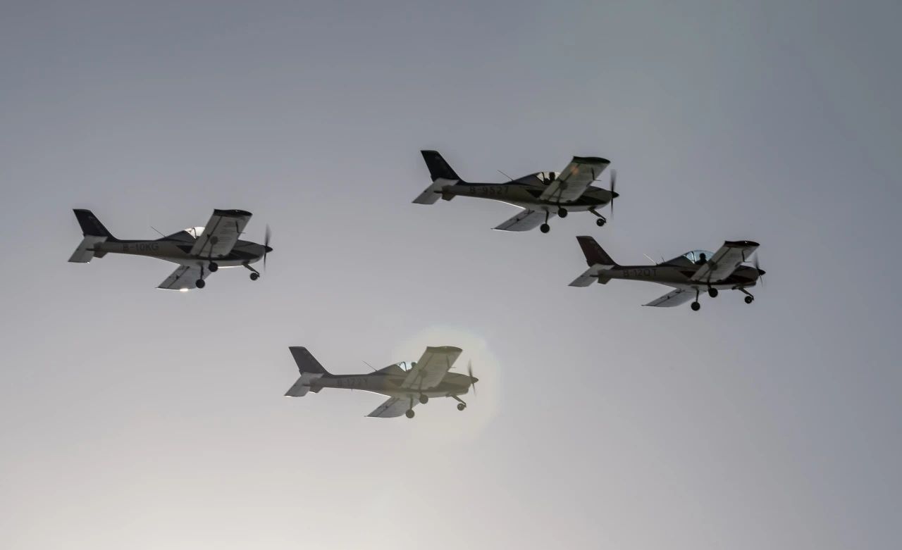 央媒聚焦！一起见证首届亚洲通用航空展上的9001cc金沙以诚为本风范