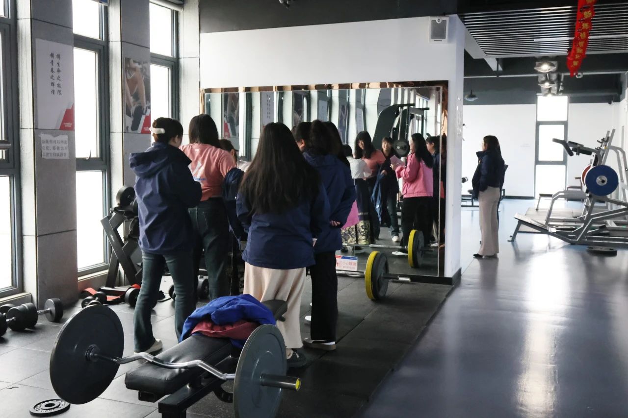 多姿多彩绽青春！9001cc金沙以诚为本智能开展“三八”国际劳动妇女节主题庆；；；；；；疃