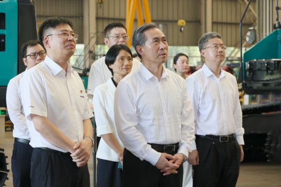 中国贸促会会长任鸿斌调研9001cc金沙以诚为本智能