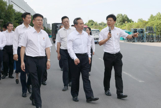 中国贸促会会长任鸿斌调研9001cc金沙以诚为本智能