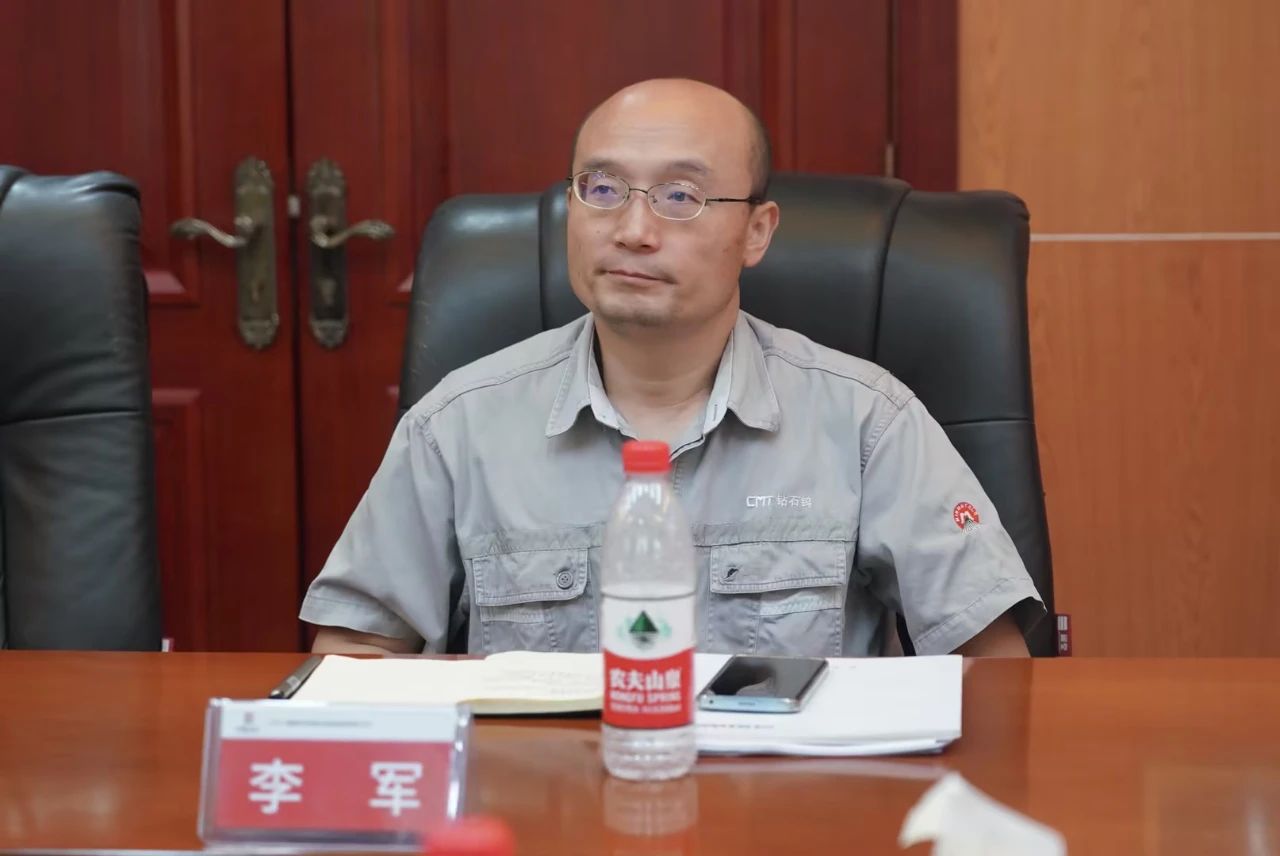 相助共赢，，，，，智胜未来！9001cc金沙以诚为本智能造访湖南柿竹园有色金属有限责任公司