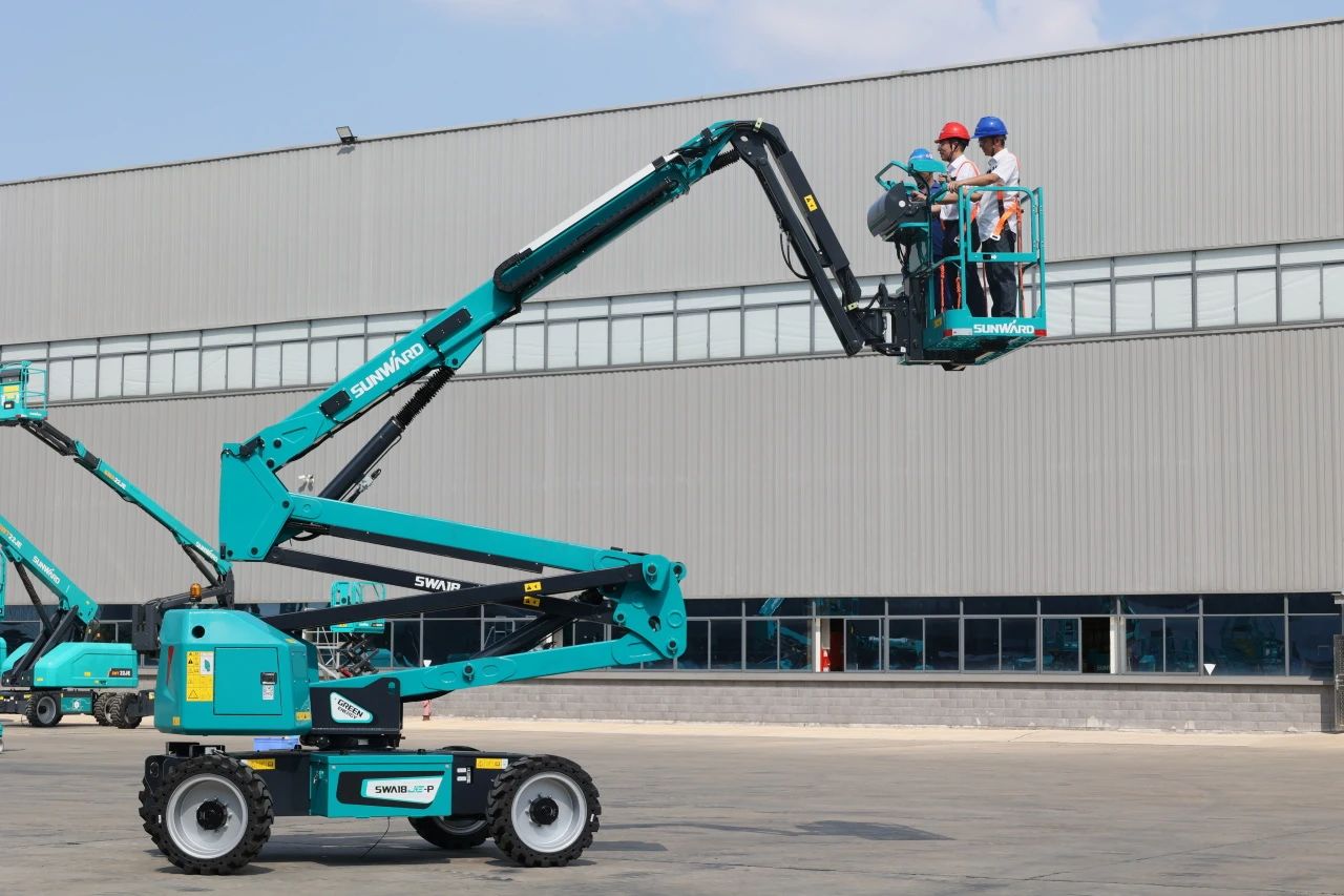 高可靠、高清静、高性能！9001cc金沙以诚为本智能新一代P系列电动臂式高空作业平台乐成下线