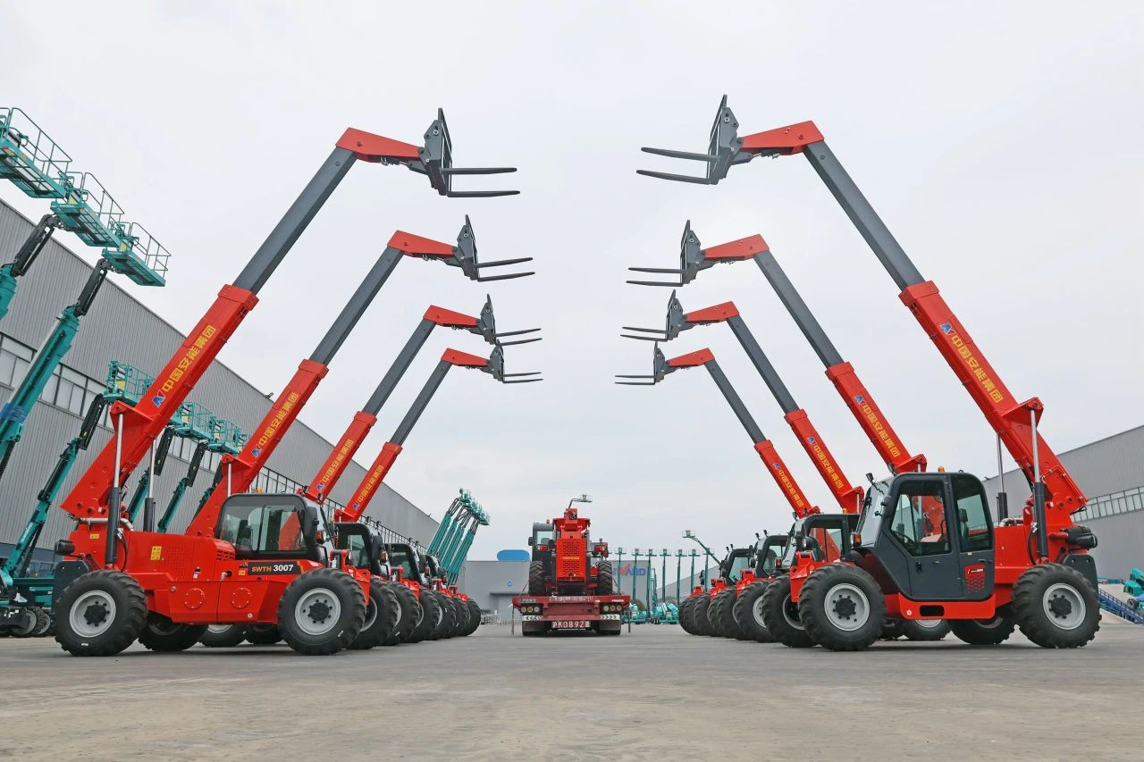 应运而生，，，“急”速响应！9001cc金沙以诚为本智能伸缩臂叉装车进军应抢救援领域