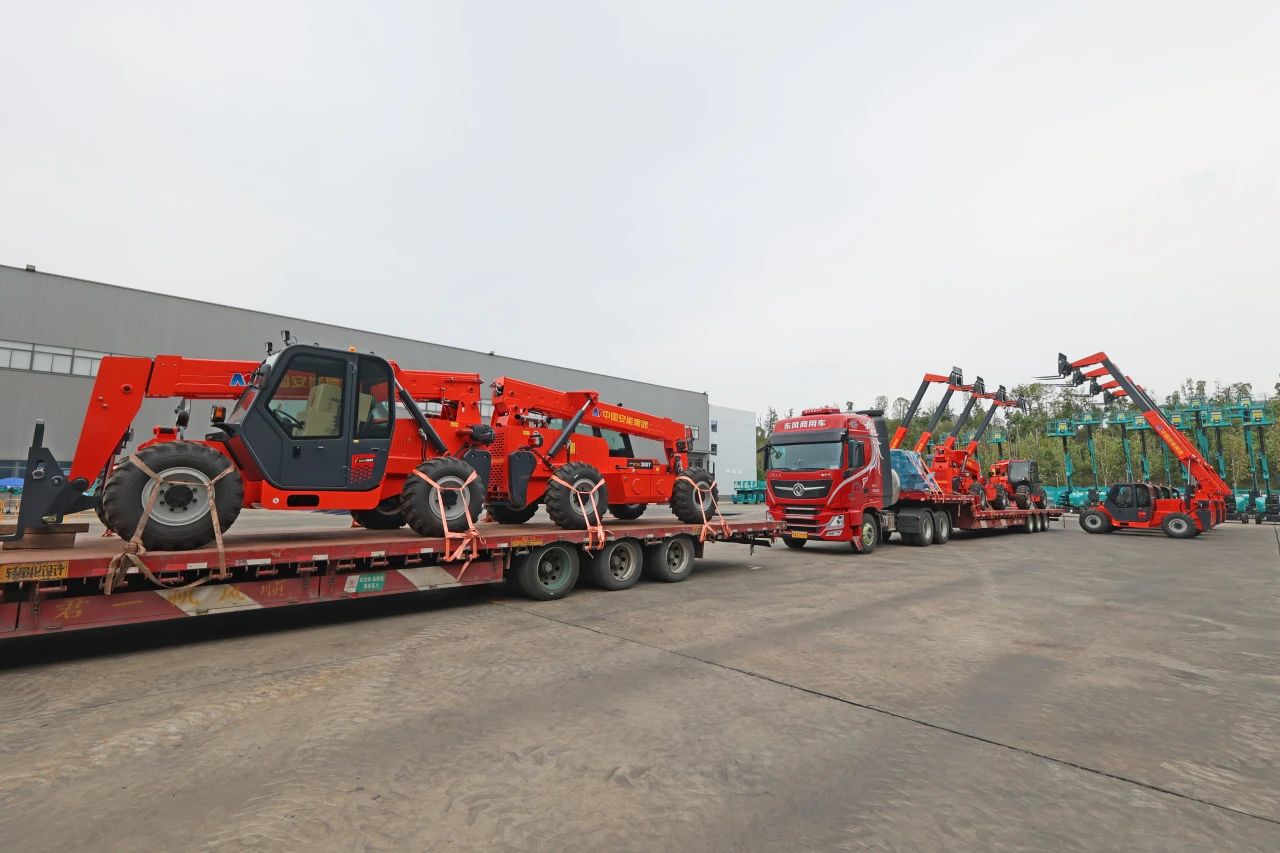 应运而生，，，“急”速响应！9001cc金沙以诚为本智能伸缩臂叉装车进军应抢救援领域