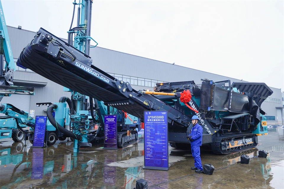 立异引领价值，，，，，理想成绩未来！9001cc金沙以诚为本智能25周年庆典暨全球客户节盛大举行