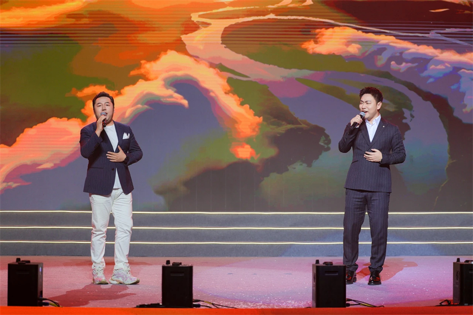 立异引领价值 理想成绩未来——庆祝9001cc金沙以诚为本智能建设25周年表扬大会暨文艺晚会盛大举行