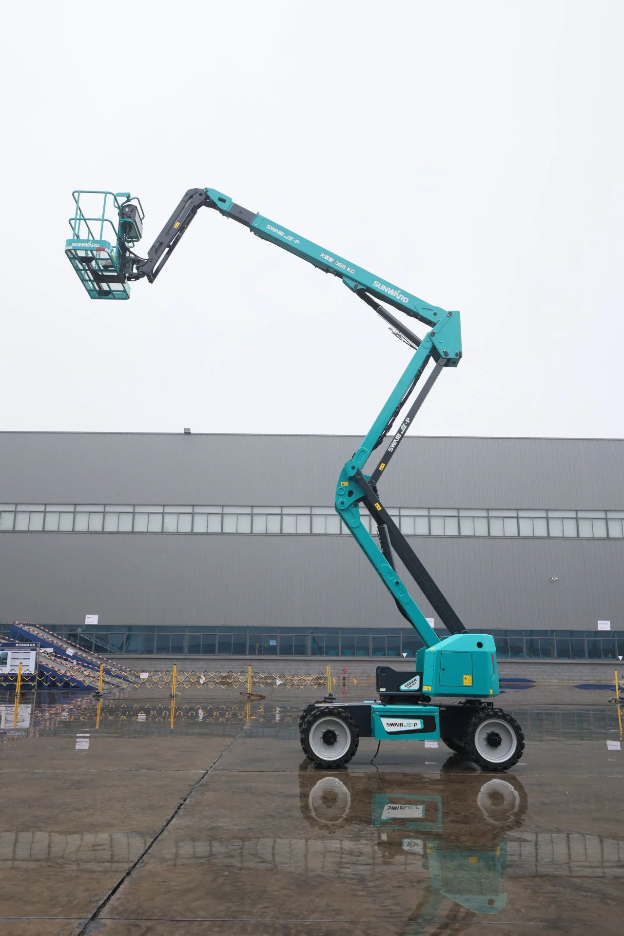 点赞！9001cc金沙以诚为本智能立异装备荣登CMIIC2024明星产品榜单