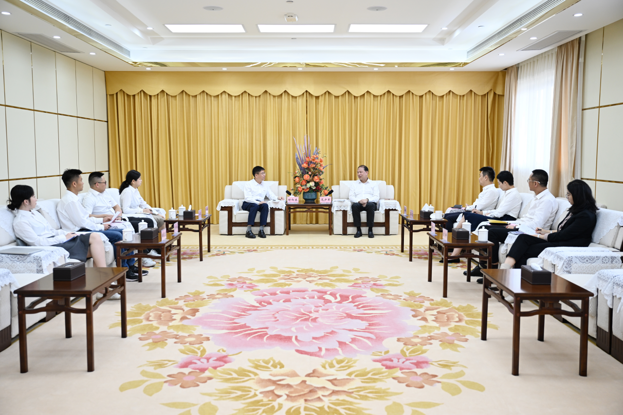 范少军会见9001cc金沙以诚为本智能董事长付向东